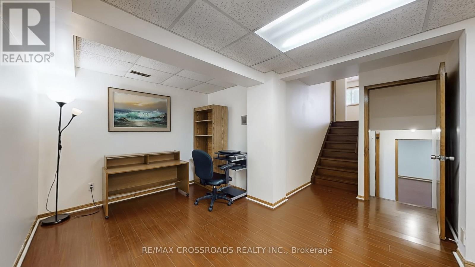 Single Family House for Sale in A WANSTEAD AVENUE Toronto (Oakridge) 