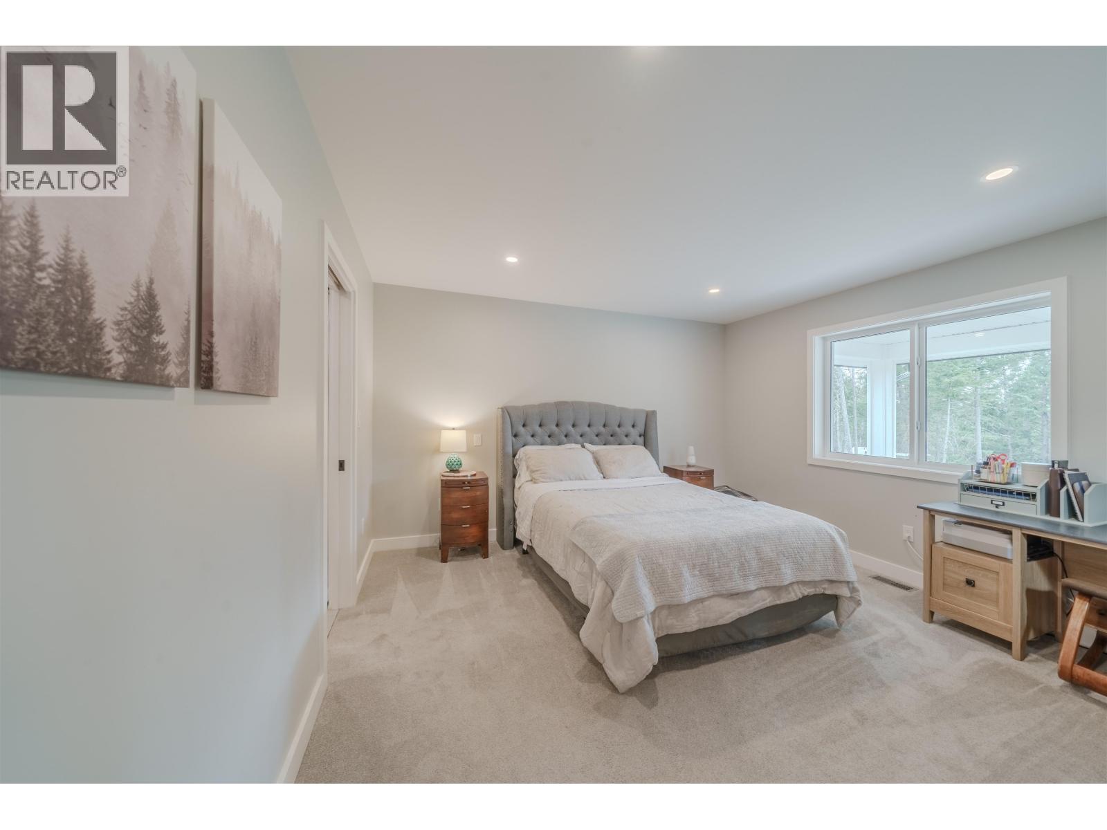 4878 GLOINNZUN DRIVE - 27