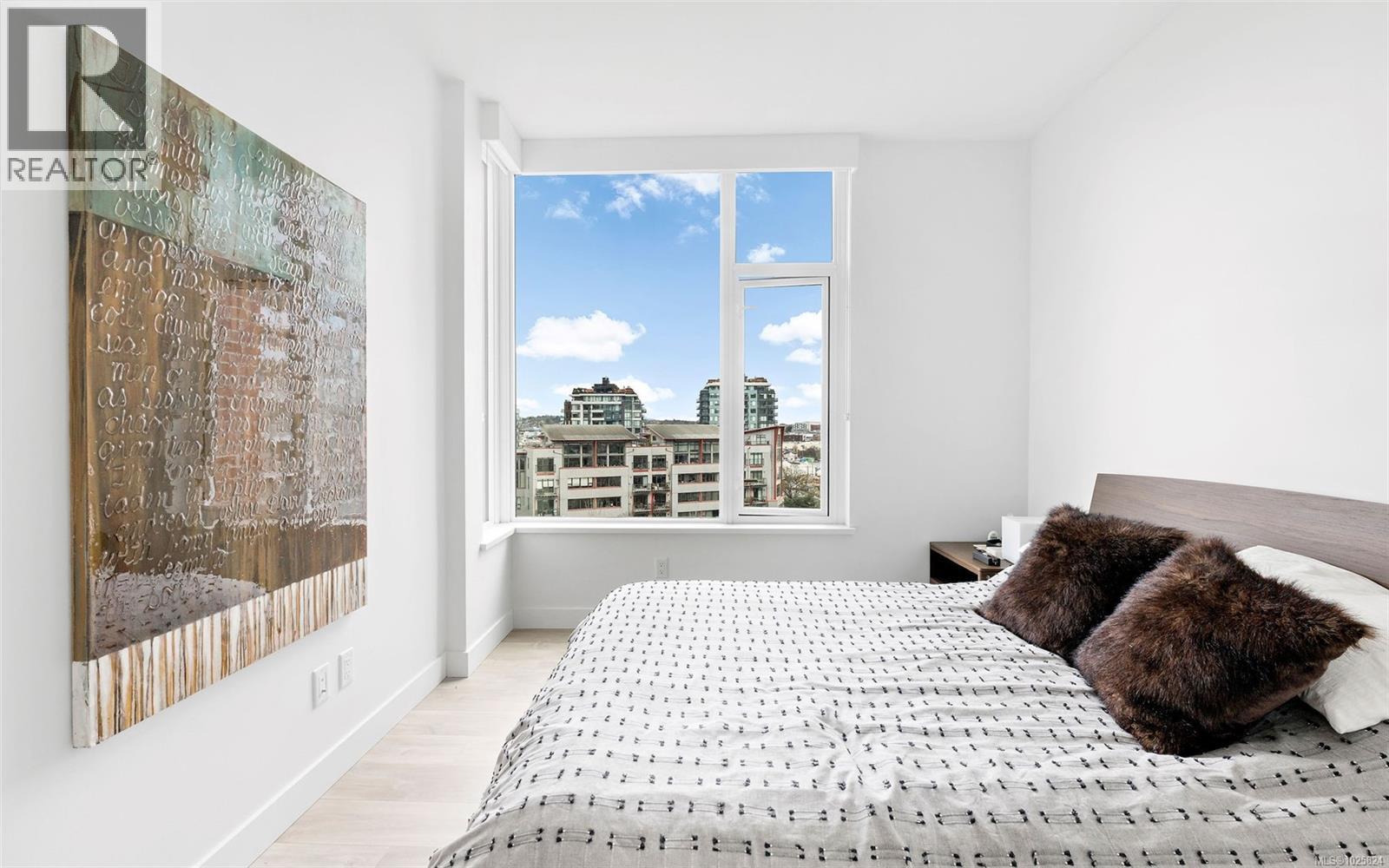 705 60 Saghalie Road, Victoria