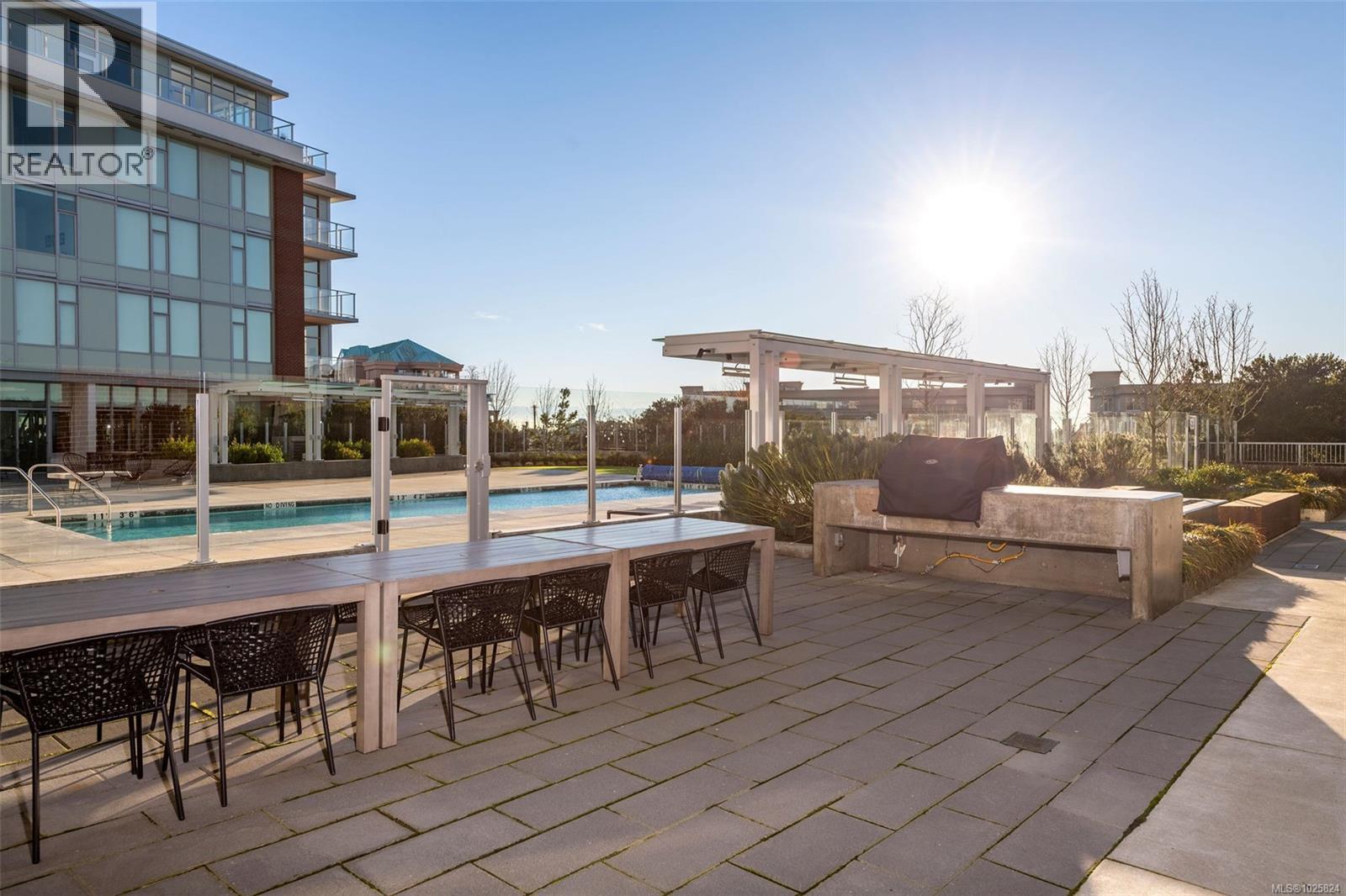 705 60 Saghalie Road, Victoria