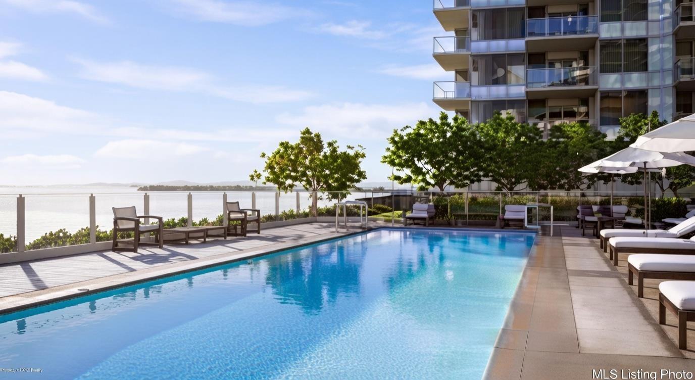 1705 15152 RUSSELL AVENUE, White Rock