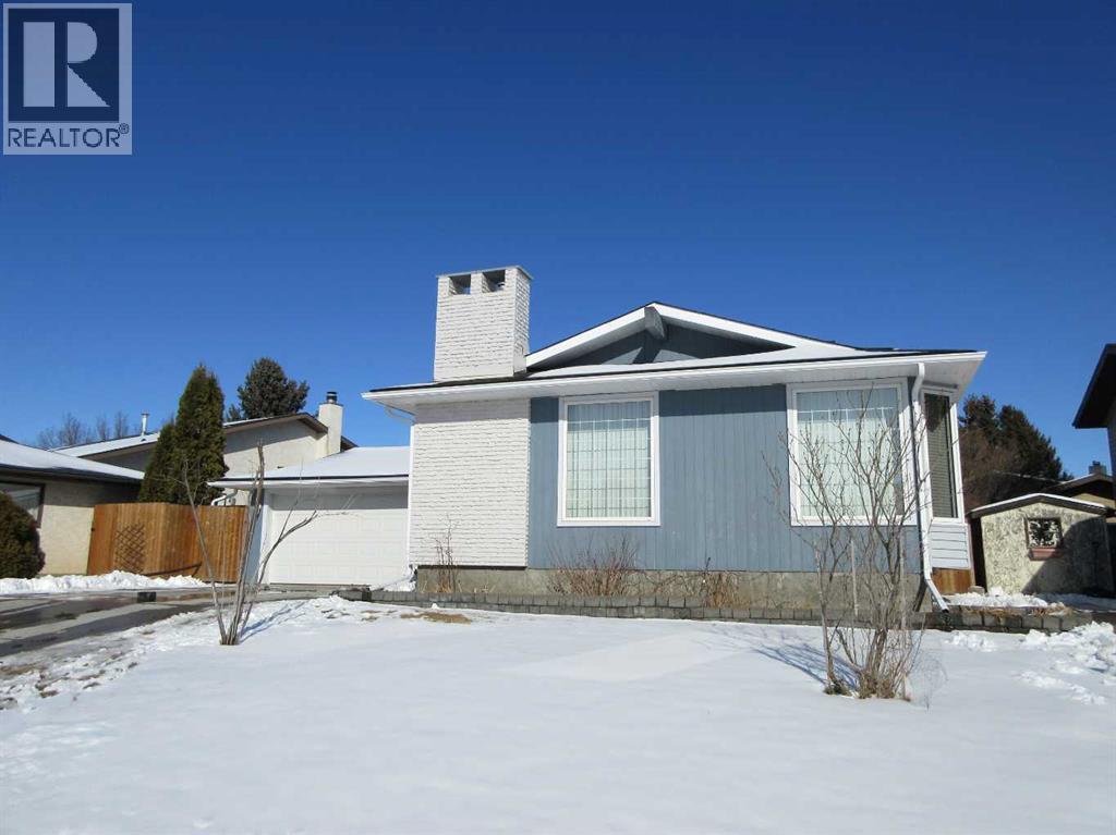 30 Cooper Road SE - Main photo, Medicine Hat, Alberta