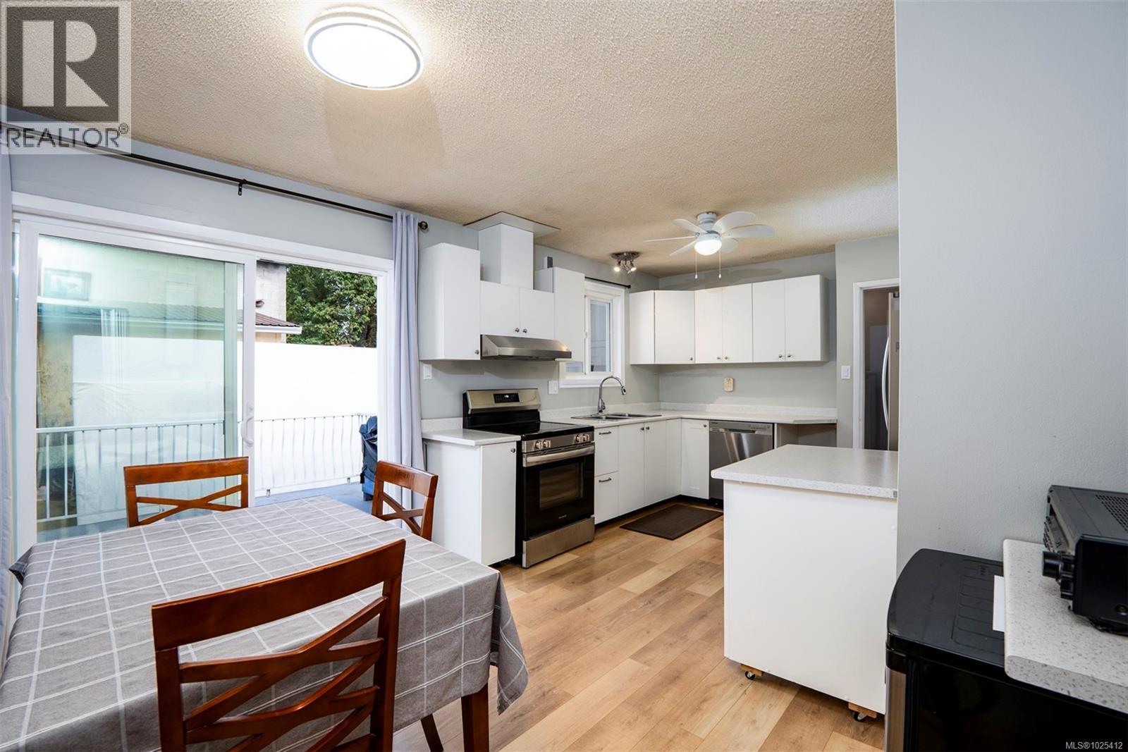 2116 Northfield Rd - Photo 5 of 54, Nanaimo, British Columbia