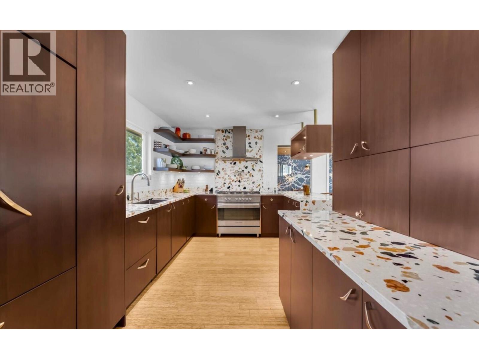 5065 WILSON DRIVE, Tsawwassen