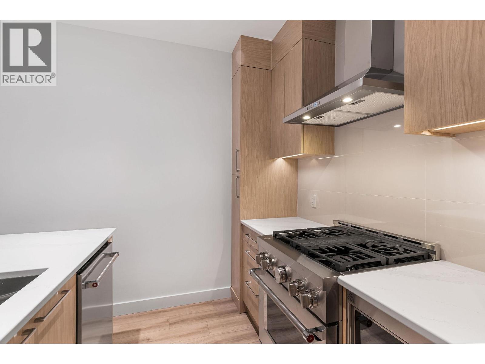 3071 Abbott Street - 5