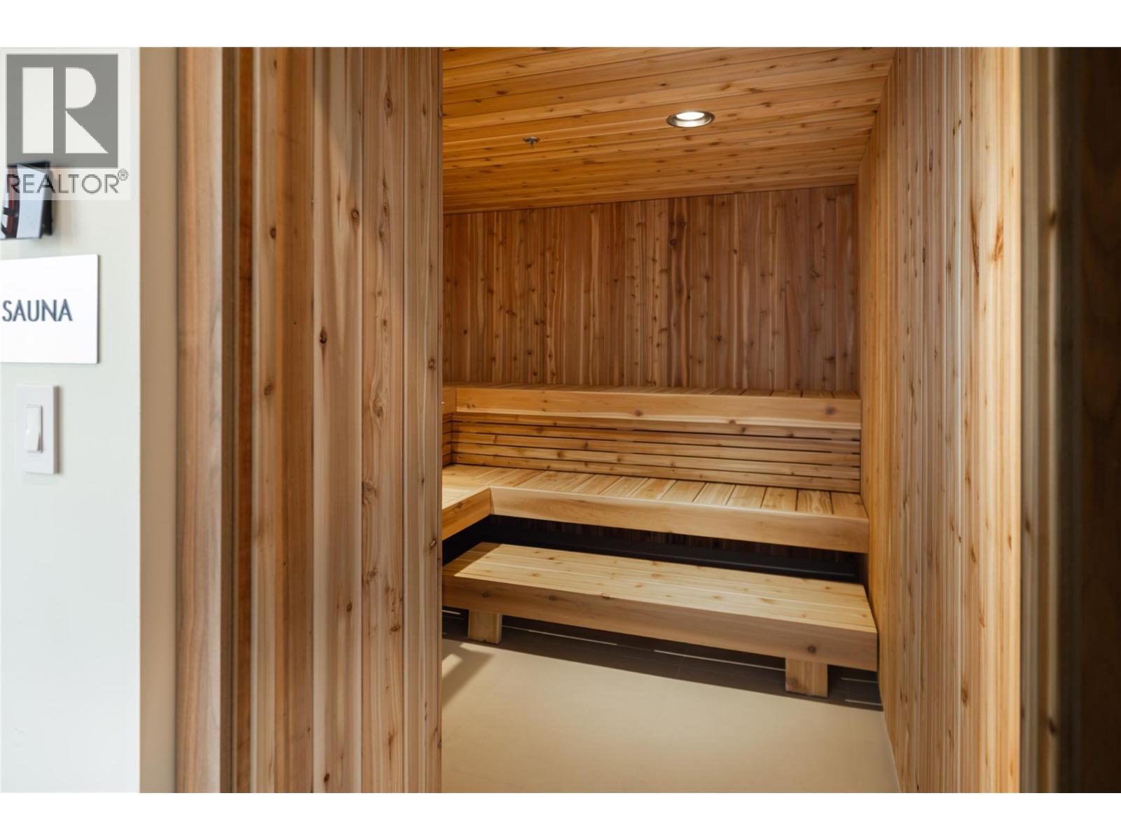 2202 1626 Water Street, Kelowna