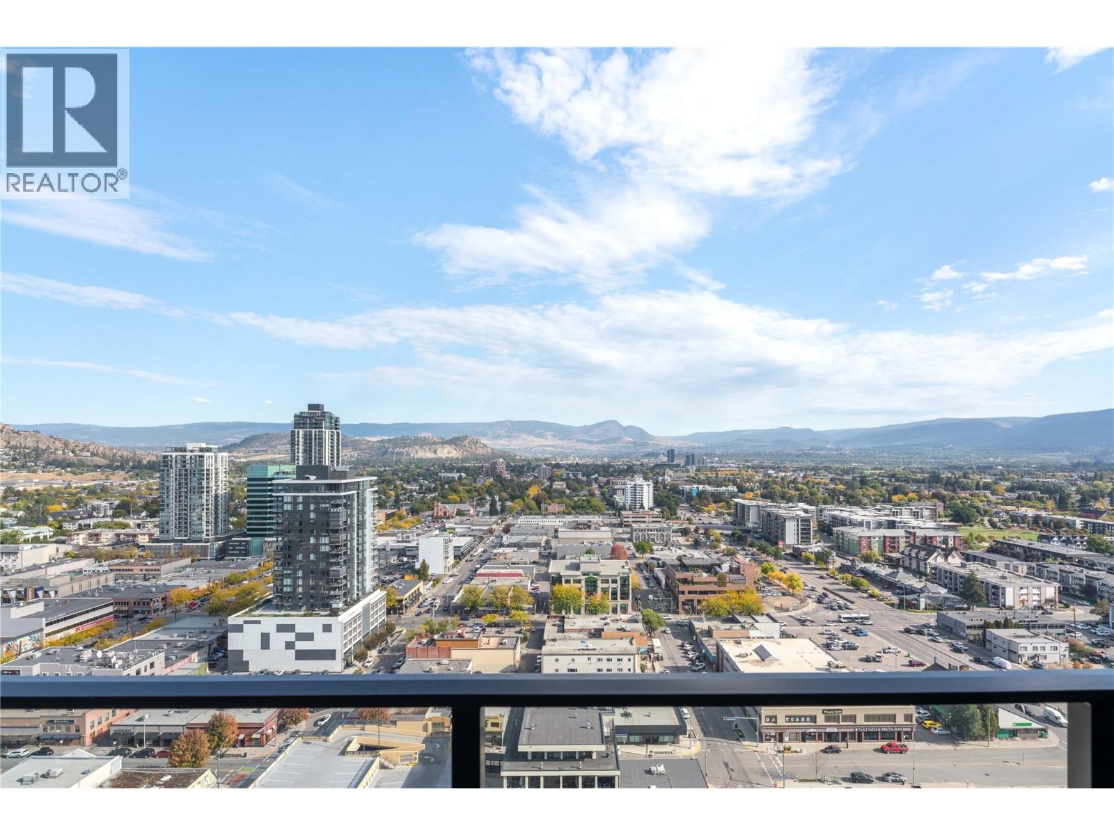 2202 1626 Water Street, Kelowna