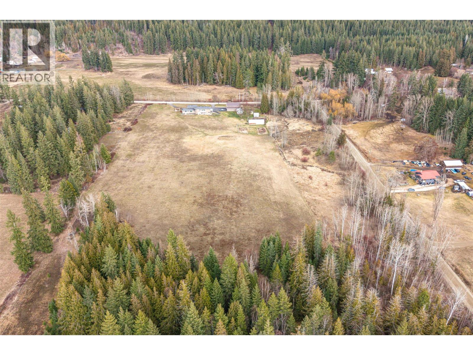 1851 70 Street SE, Salmon Arm