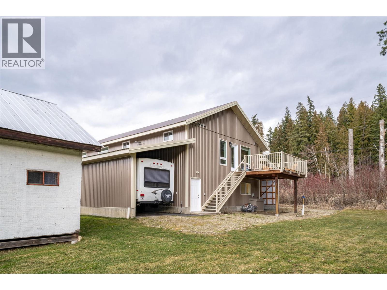 1851 70 Street SE, Salmon Arm