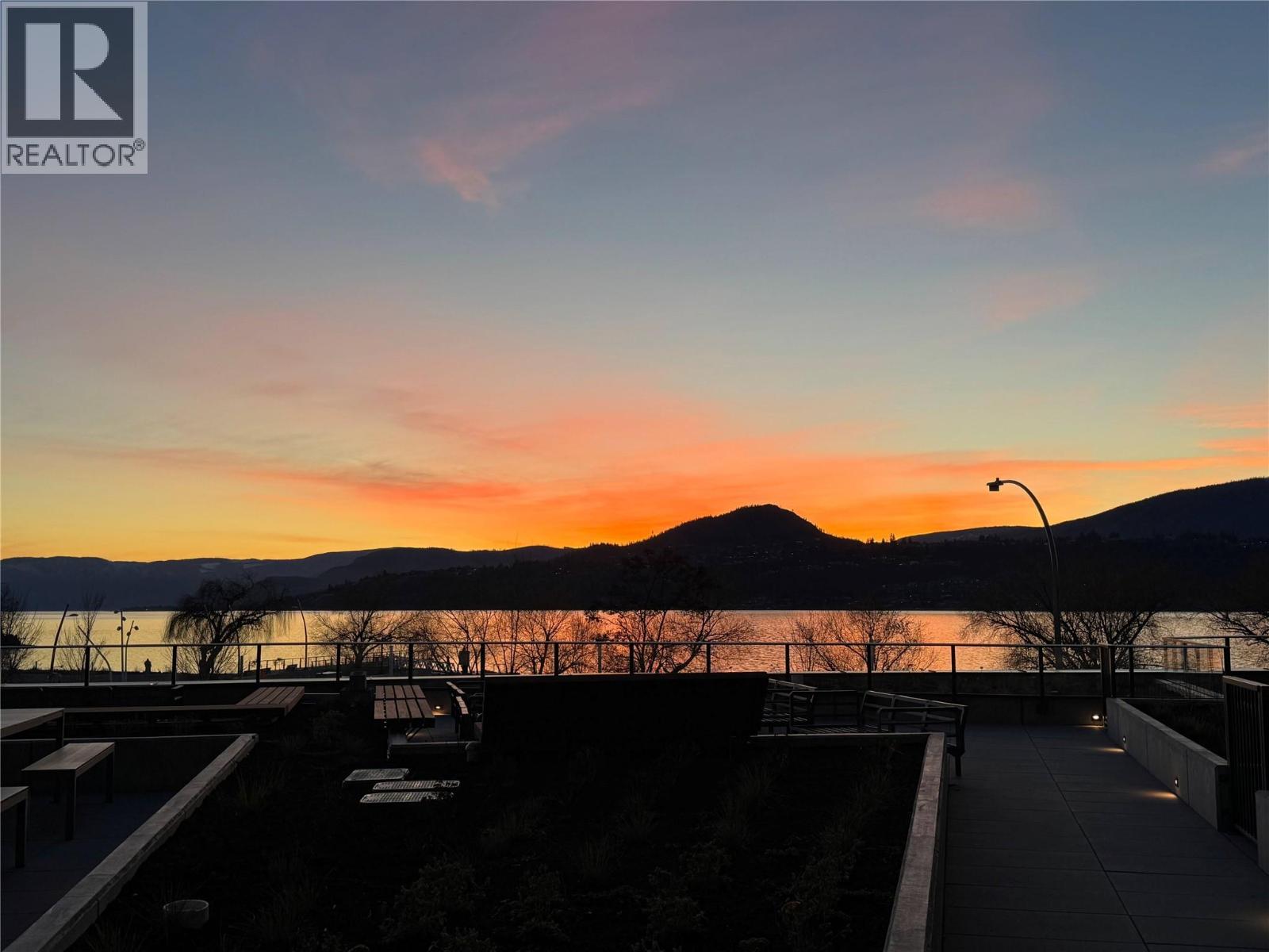 305 3051 Abbott Street, Kelowna