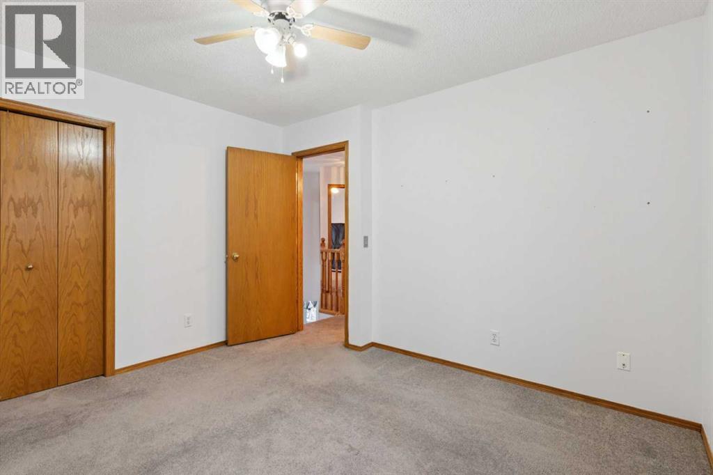 Single Family House for Sale in  Macewan Park View NW MacEwan Glen Calgary 