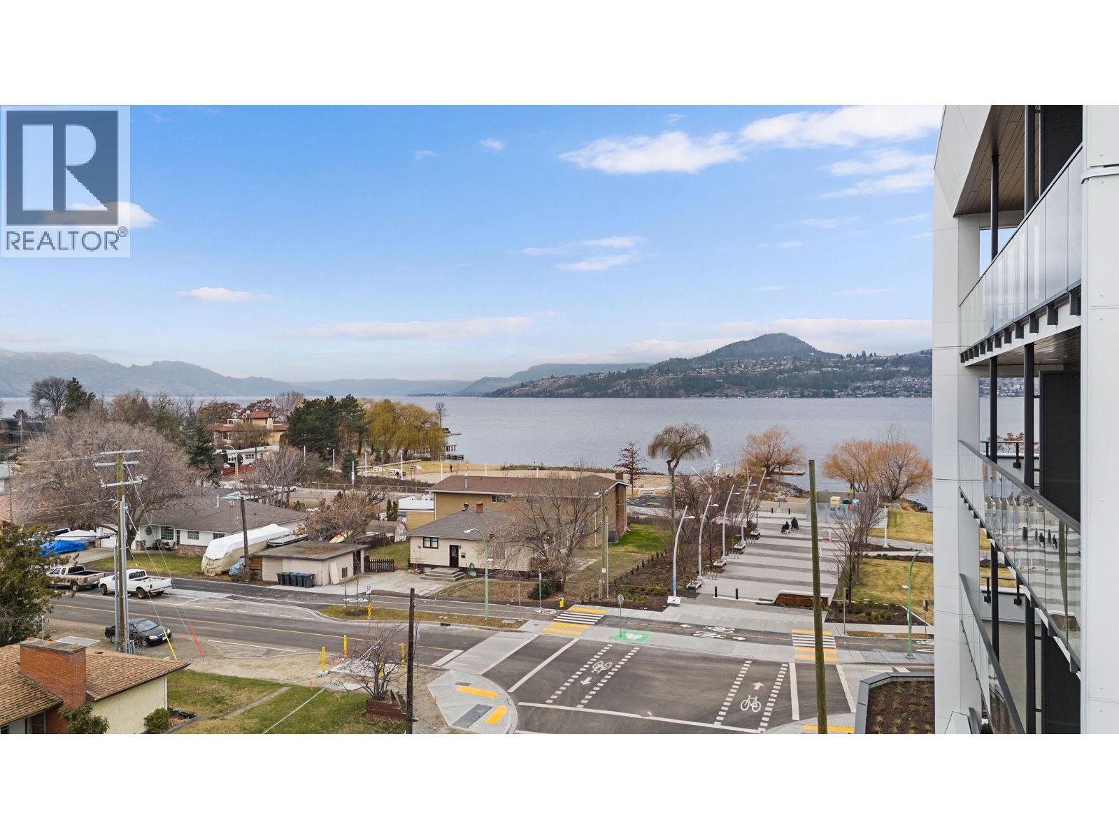 310 3051 Abbott Street, Kelowna
