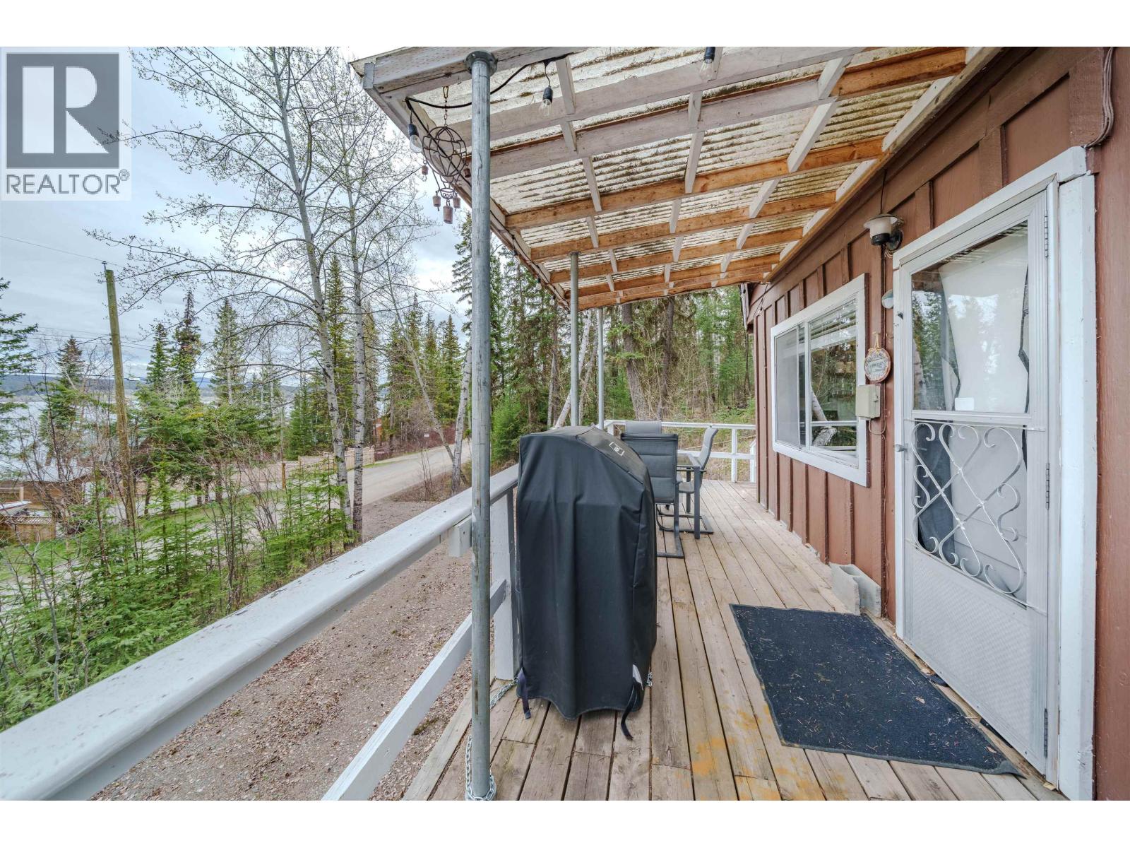 4616 CAVERLY ROAD, Lac La Hache