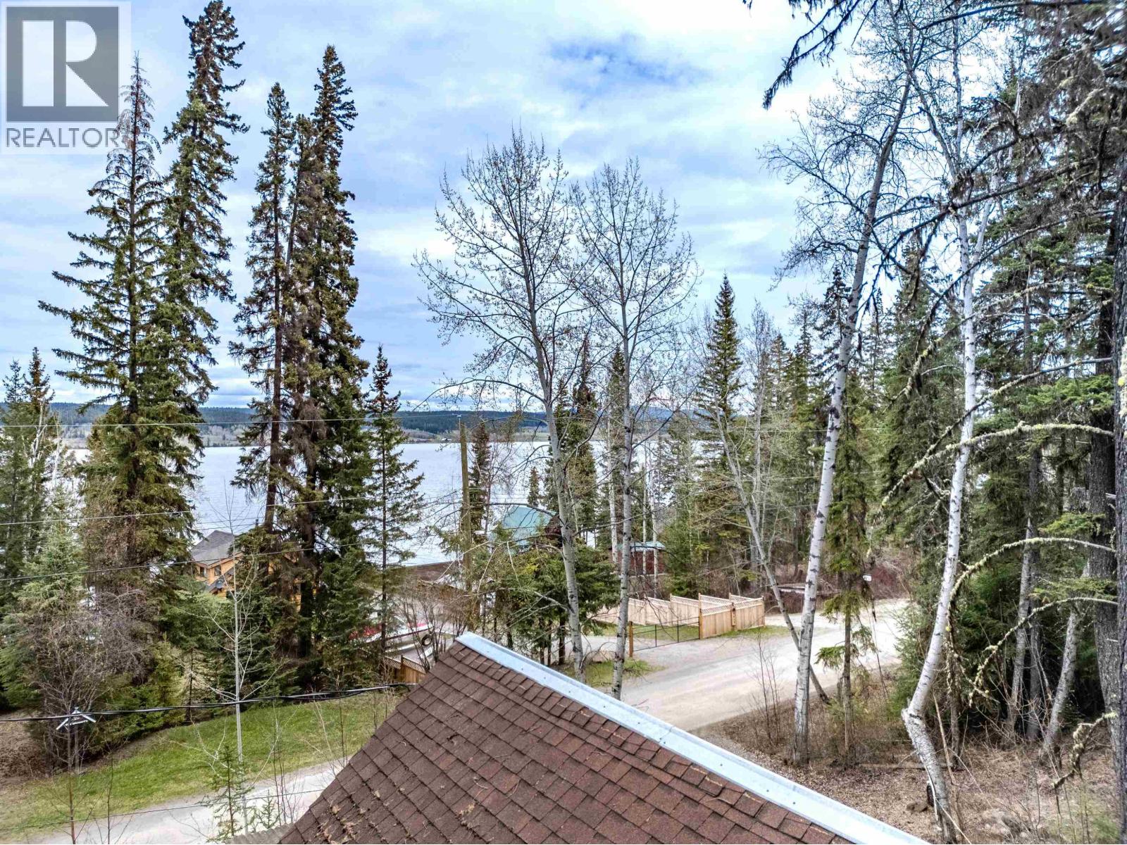 4616 CAVERLY ROAD, Lac La Hache