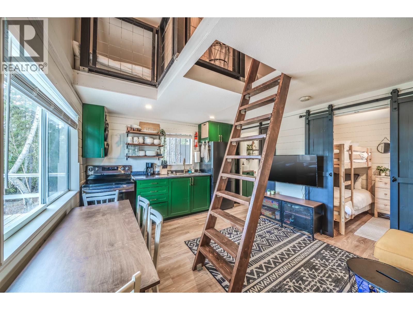 4616 CAVERLY ROAD, Lac La Hache