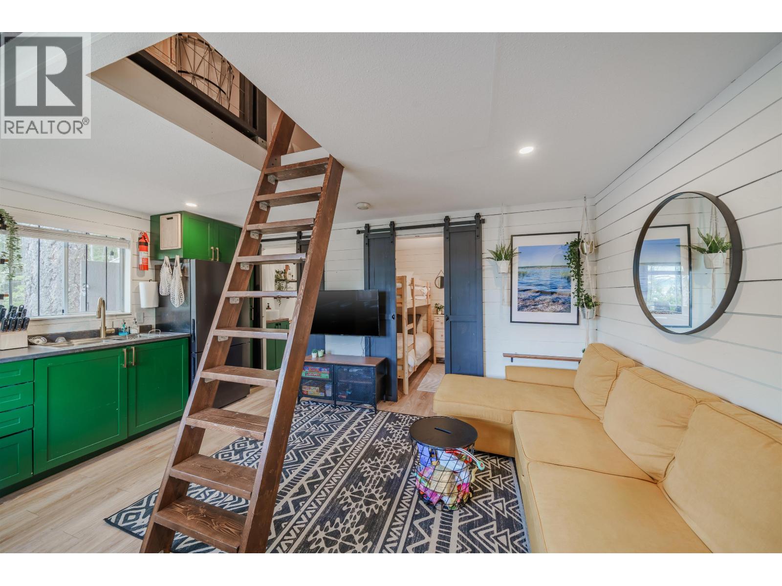 4616 CAVERLY ROAD, Lac La Hache