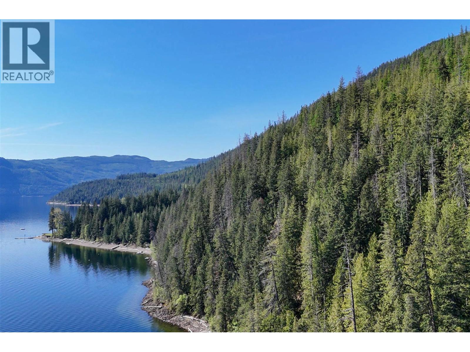  Sunnybrae Canoe Point Road, Tappen