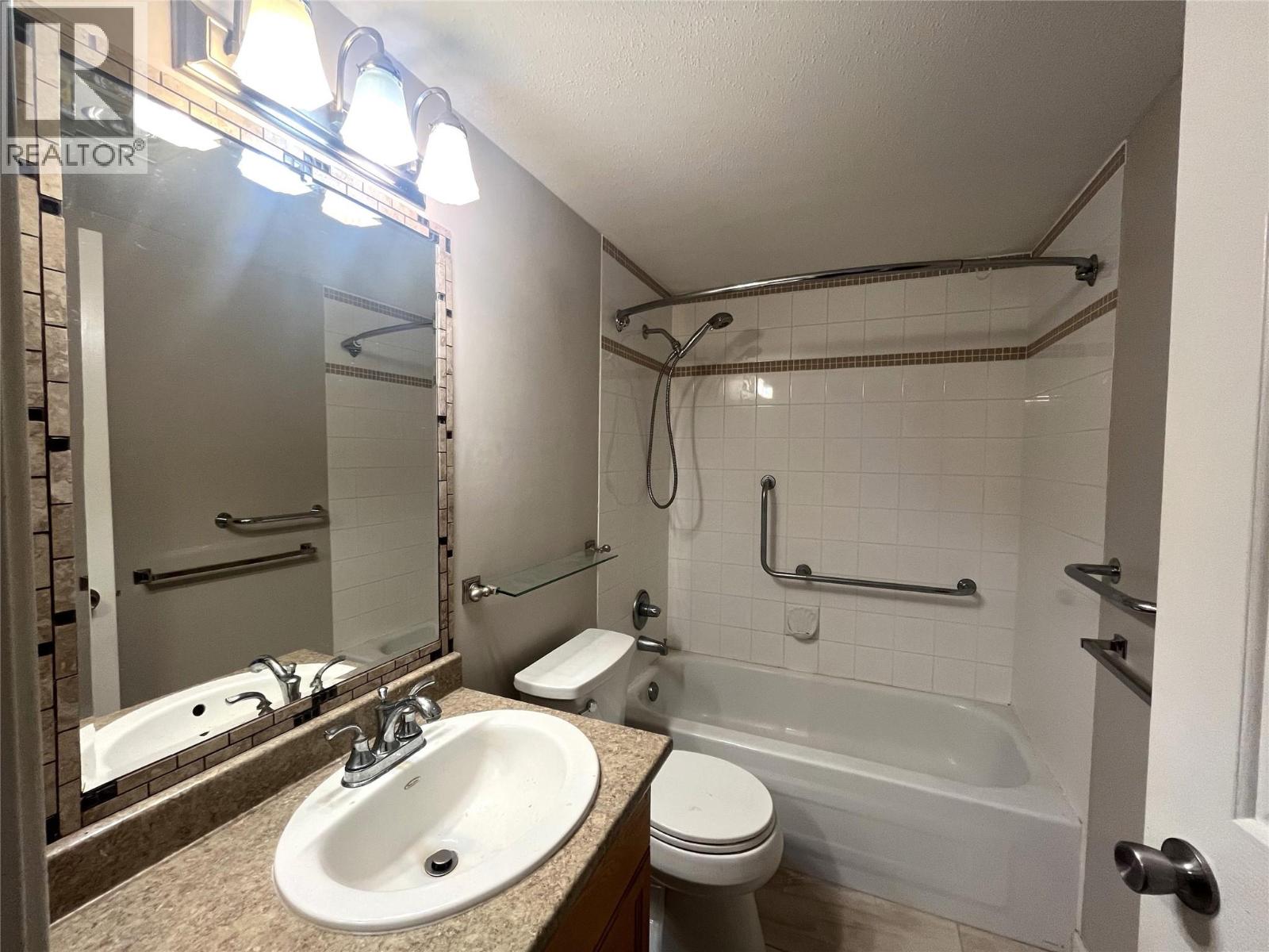 860 Nicolani Drive Unit# 107, Kamloops