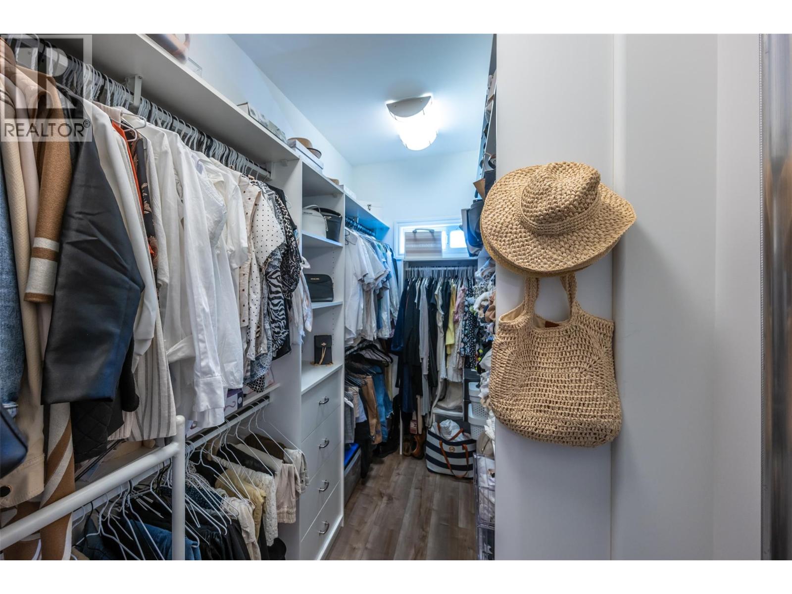 5091 Croil Avenue, Summerland