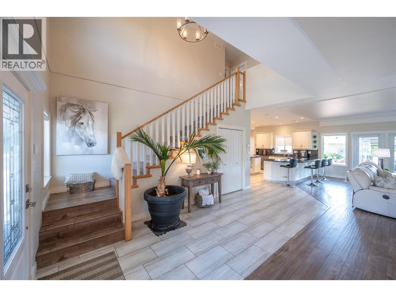 5091 Croil Avenue, Summerland