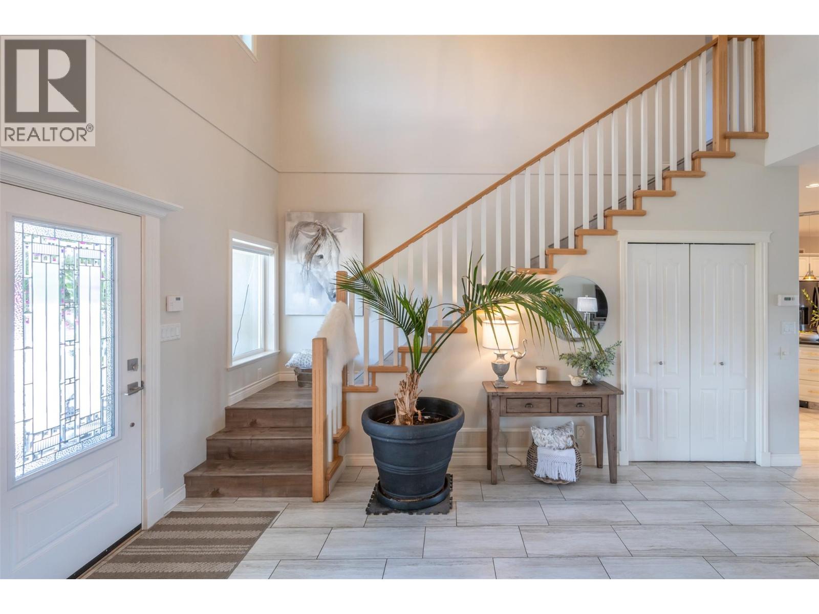 5091 Croil Avenue, Summerland