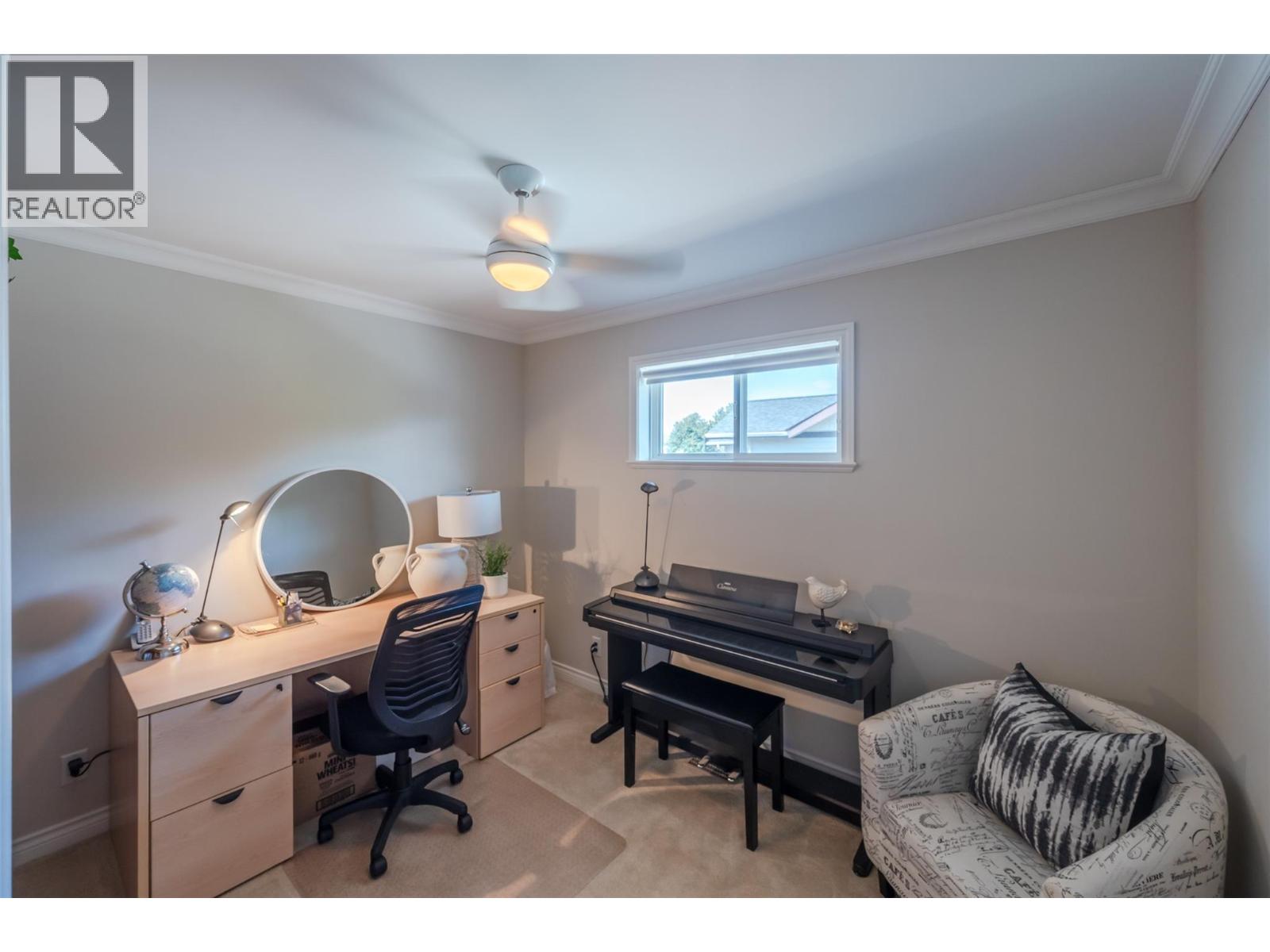 5091 Croil Avenue, Summerland