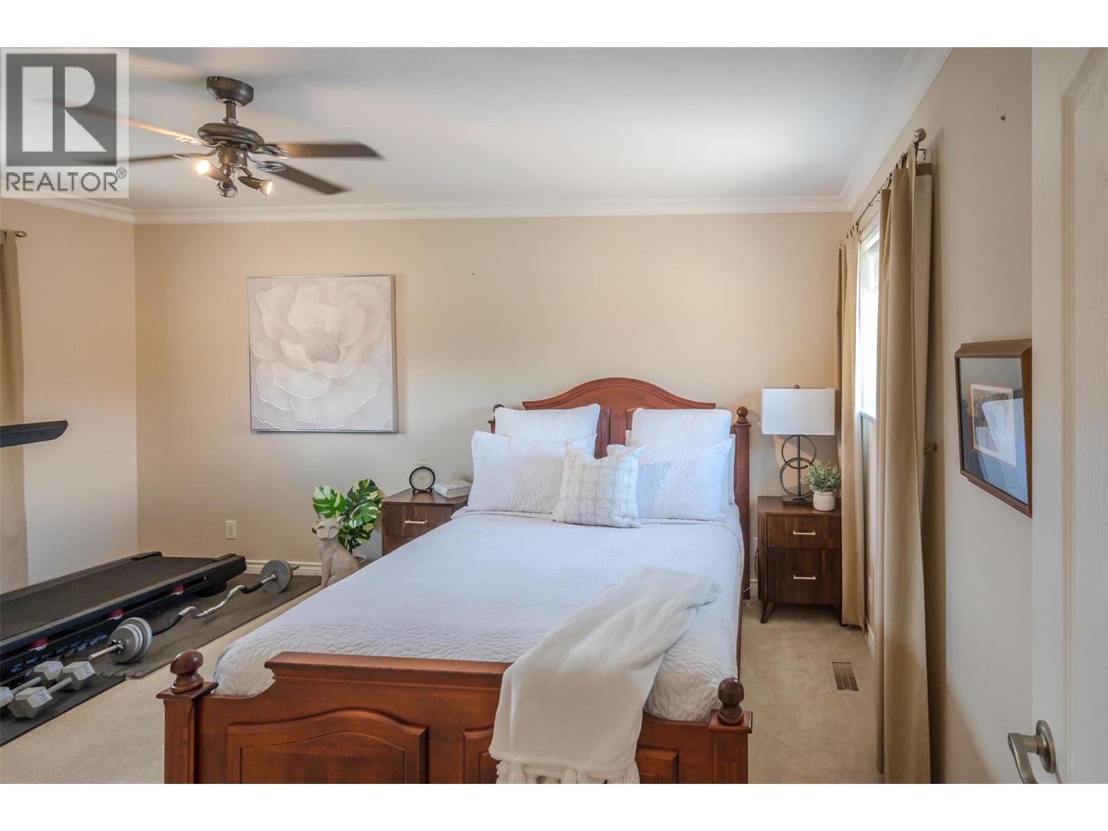 5091 Croil Avenue, Summerland