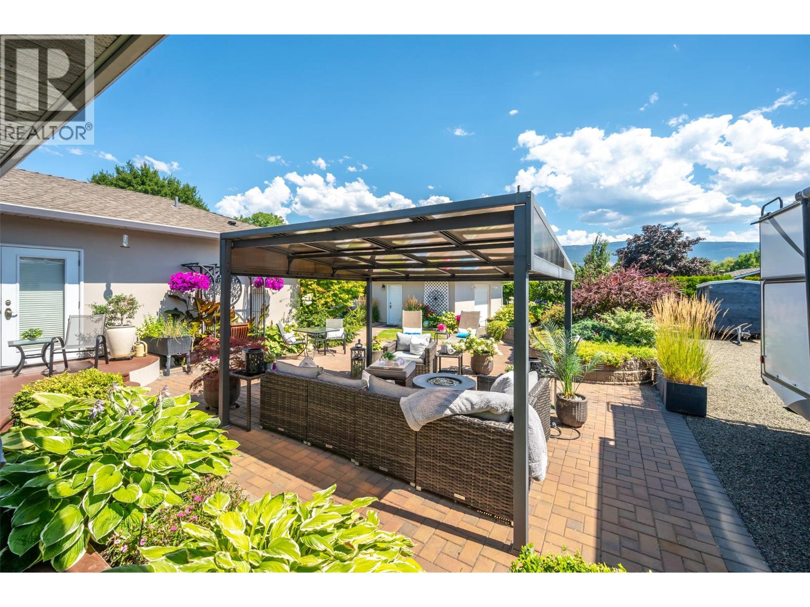 5091 Croil Avenue, Summerland