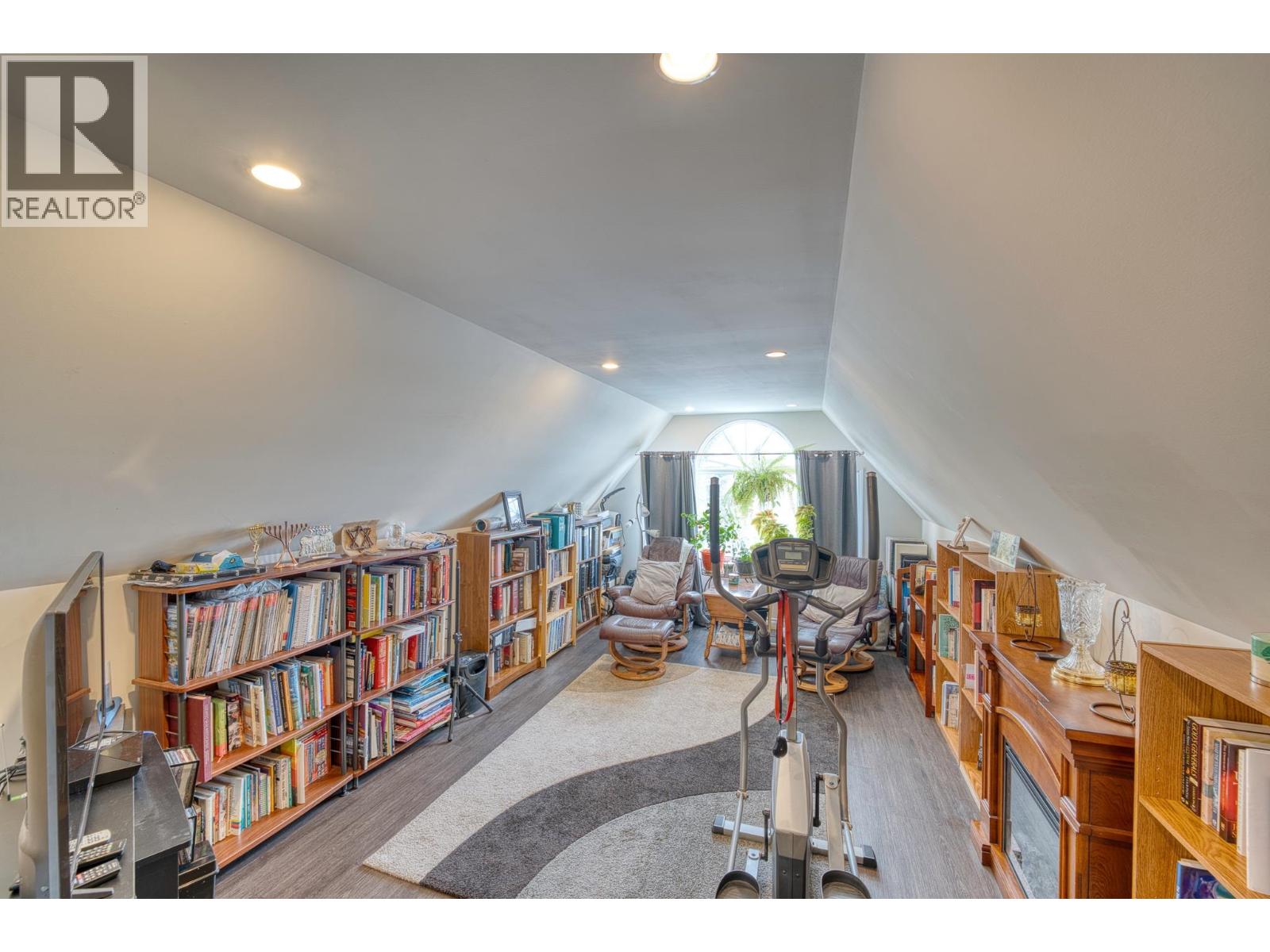 11415 92 STREET, Fort St. John