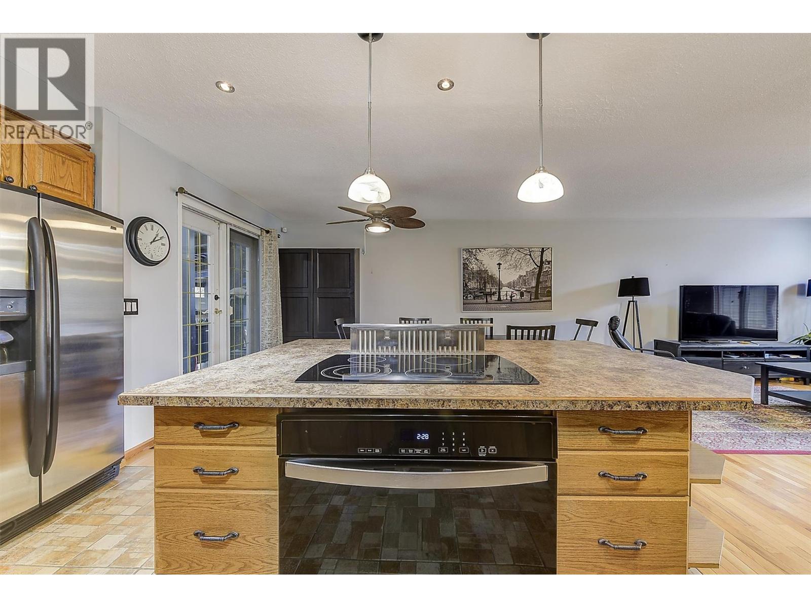 3745 Kimatouche Road, Kelowna