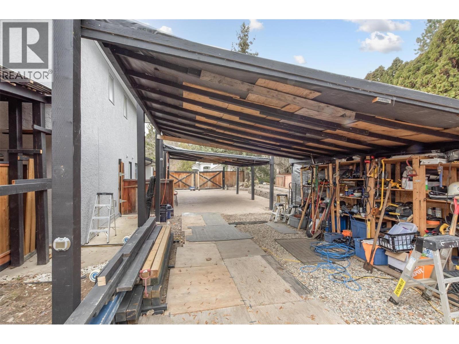 3745 Kimatouche Road, Kelowna