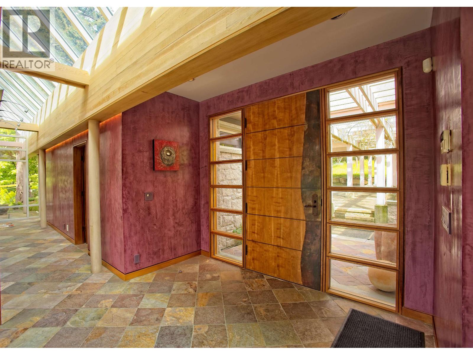 2875 SOUTHEY POINT ROAD, Salt Spring Island