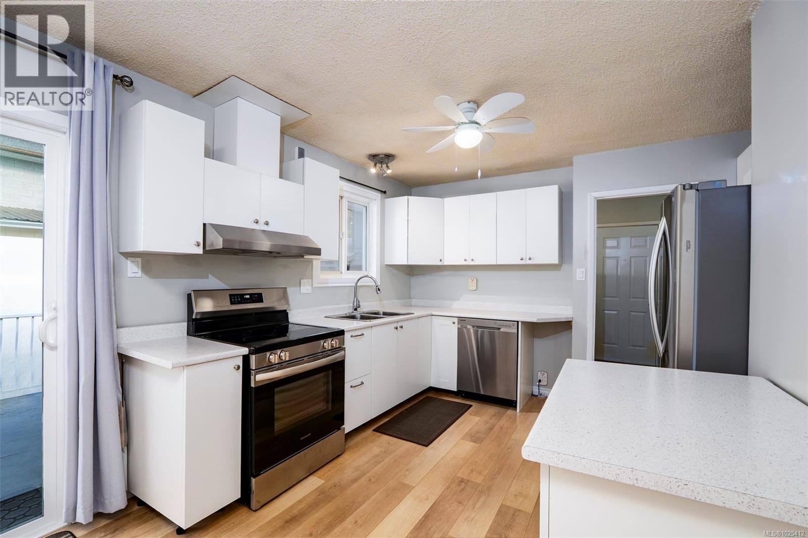 2116 NORTHFIELD RD - 10