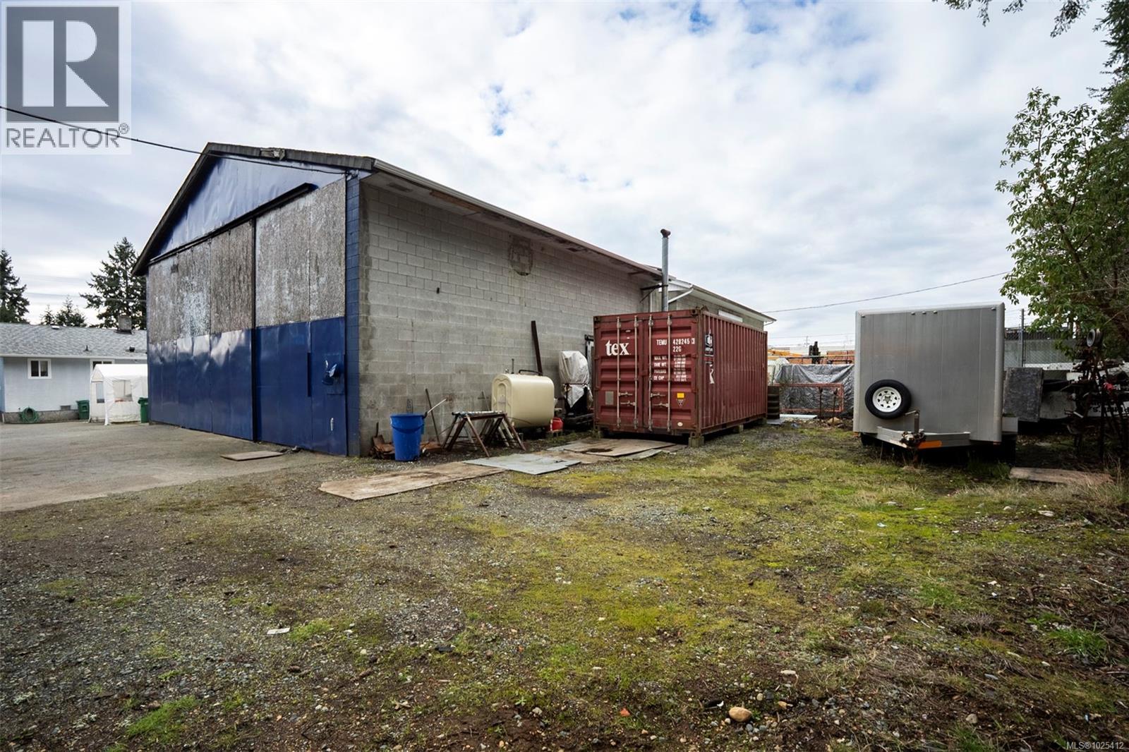 2116 NORTHFIELD RD - 19