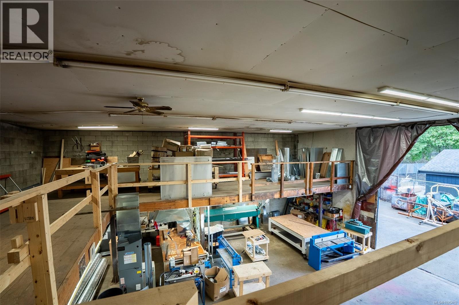 2116 NORTHFIELD RD - 30