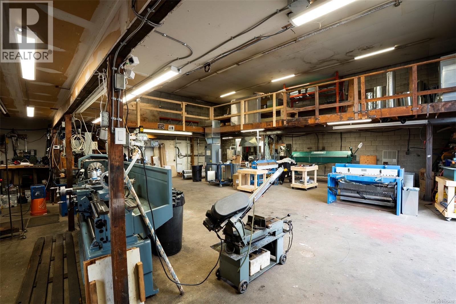2116 Northfield Rd - 24