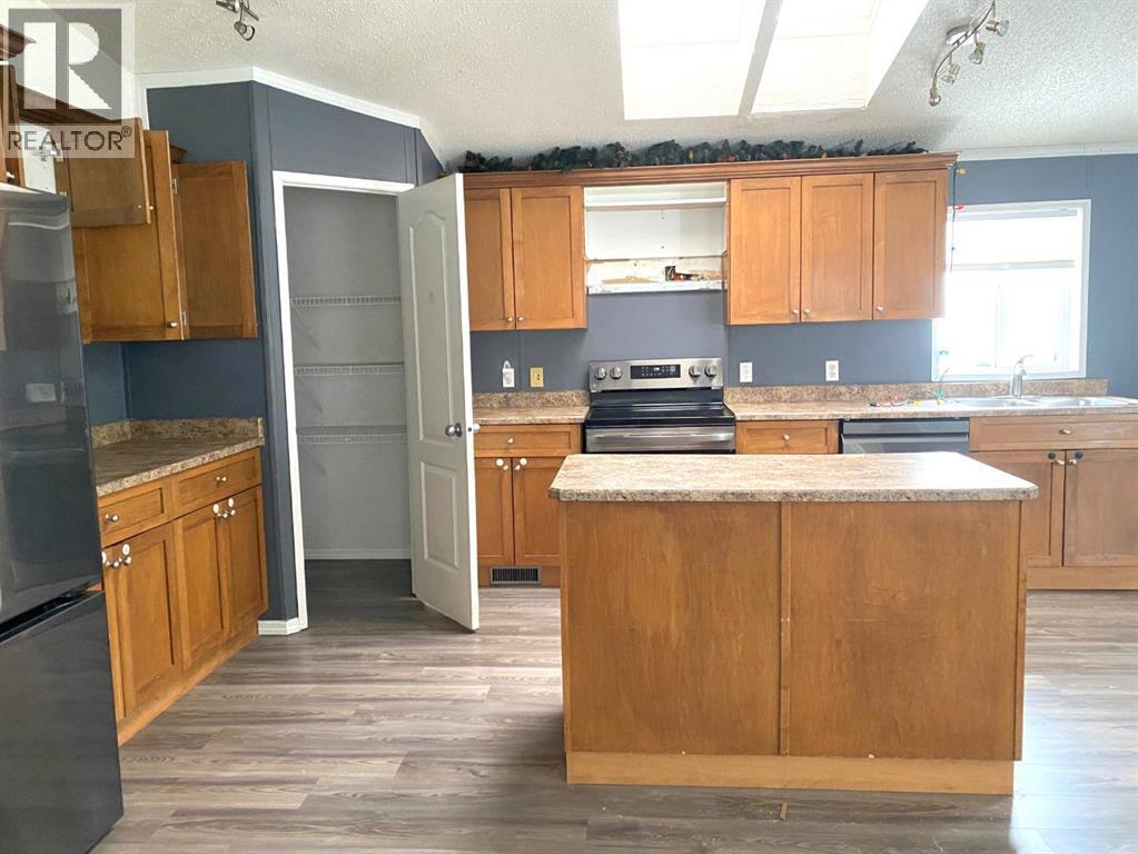 556 Mckinlay Crescent, Fort McMurray