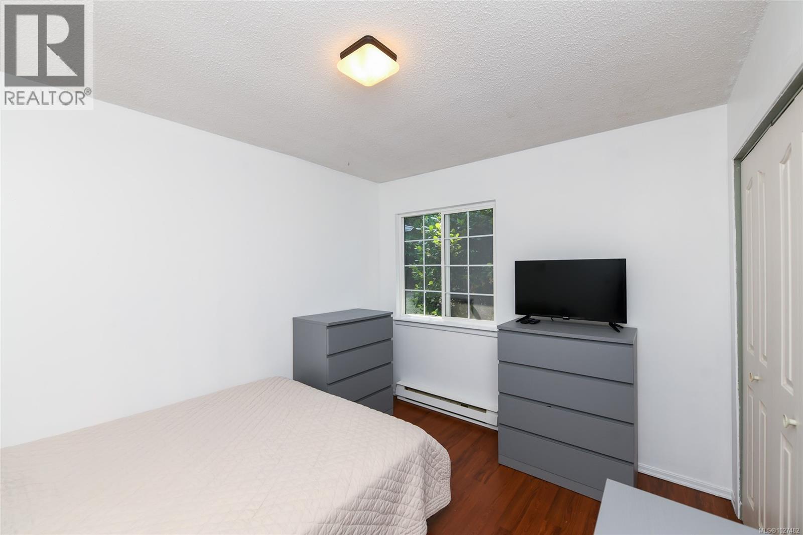 7730 VIVIAN WAY - 22