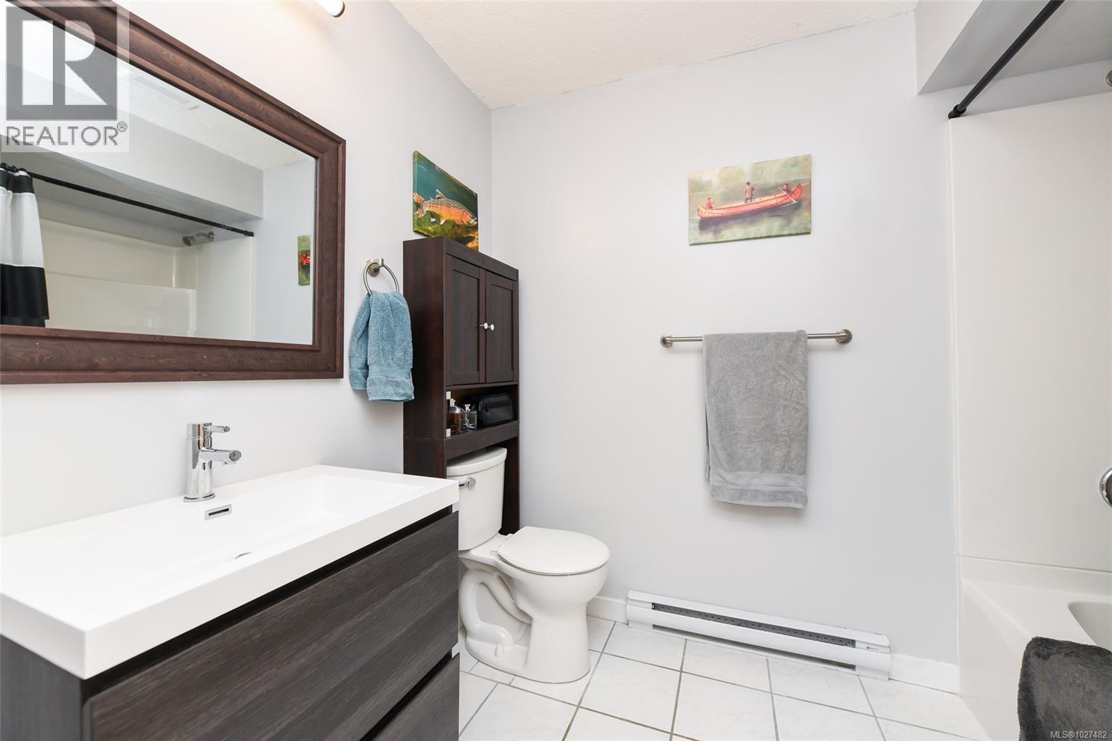 7730 VIVIAN WAY - 24