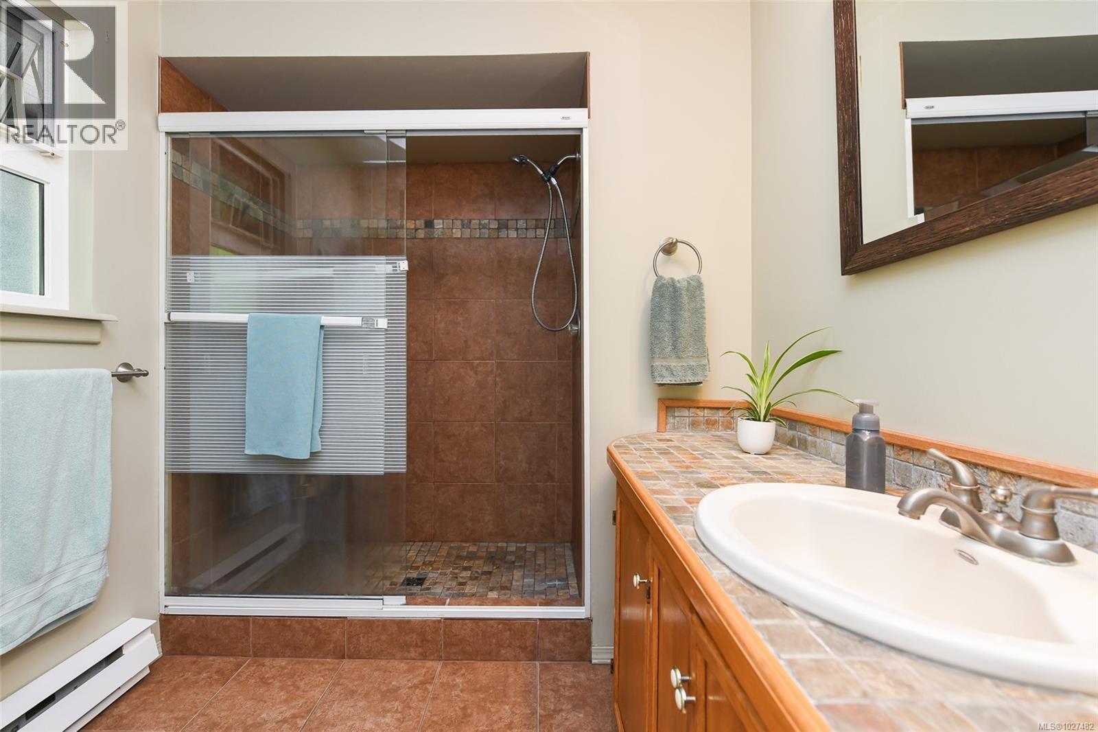 7730 VIVIAN WAY - 30