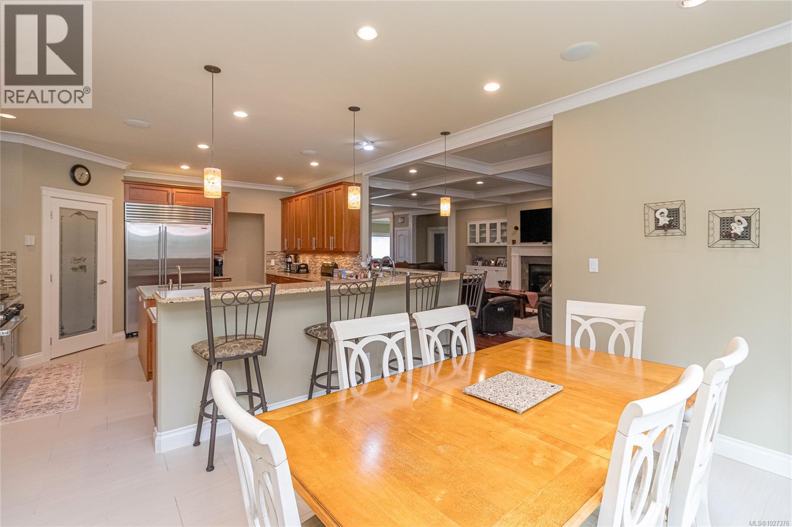 10115 CHEMAINUS RD - 21