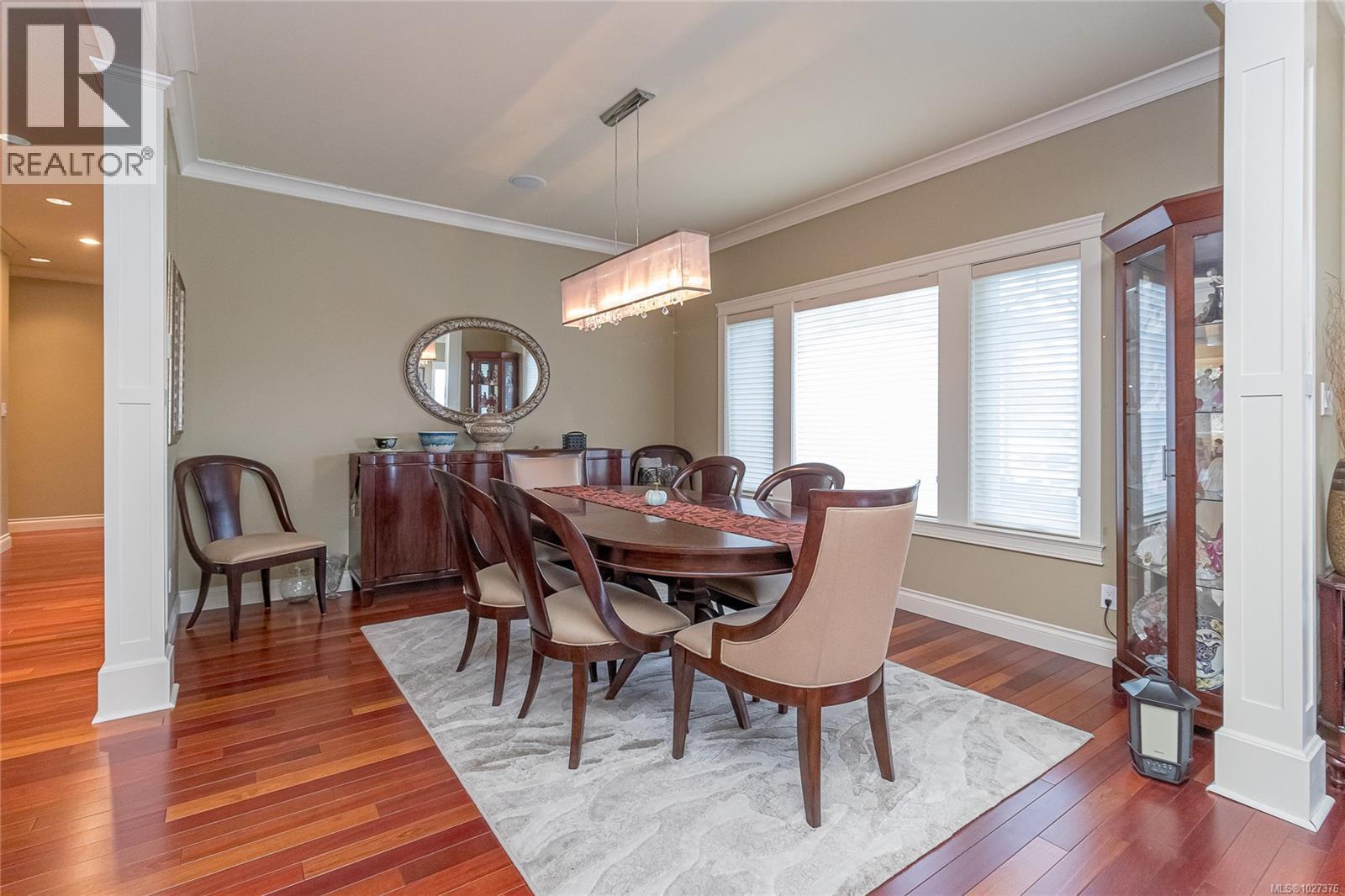 10115 Chemainus Rd - 10