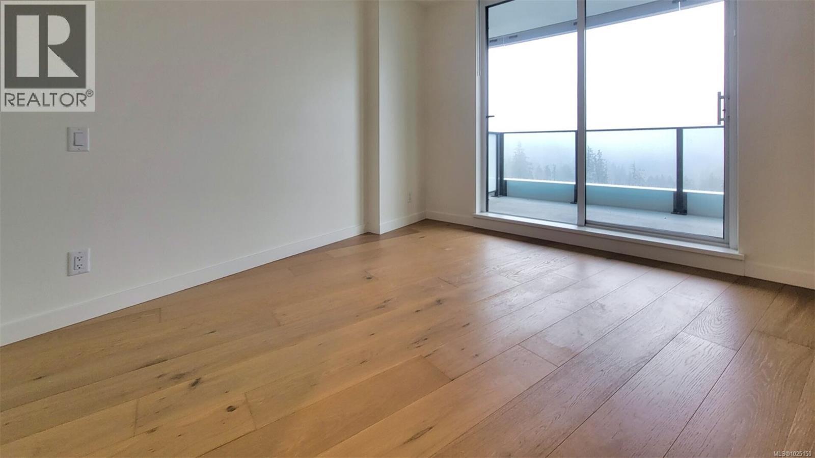 808 2000 Hannington Road, Langford