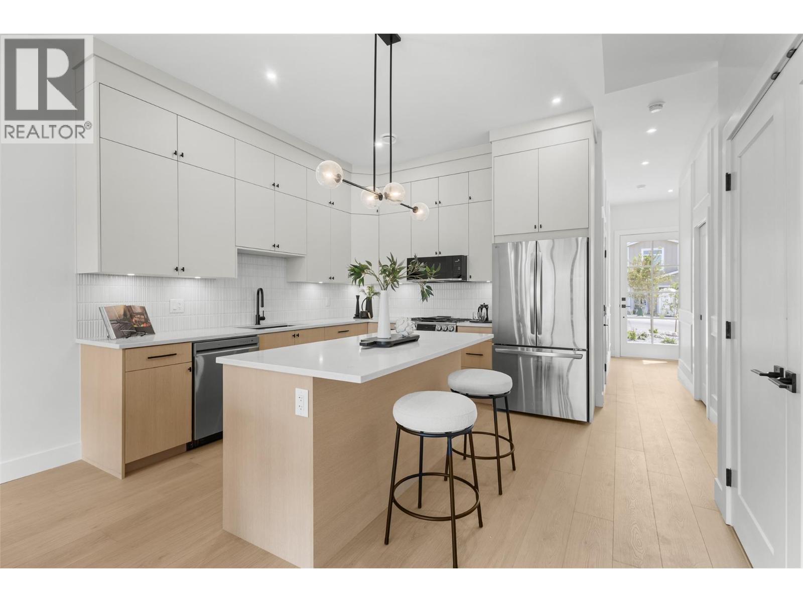 392 Chardonnay Avenue - 12
