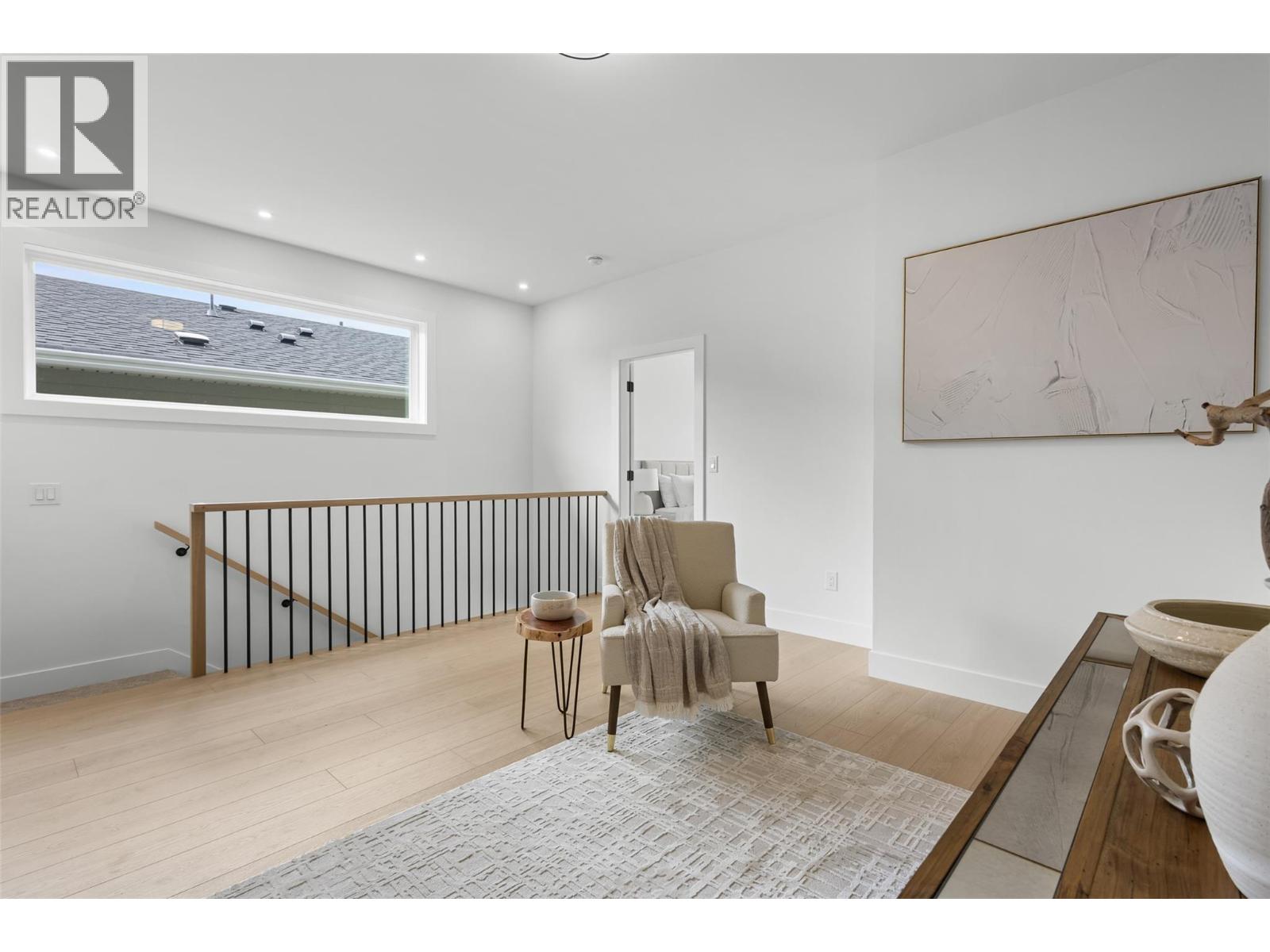 392 Chardonnay Avenue, Oliver