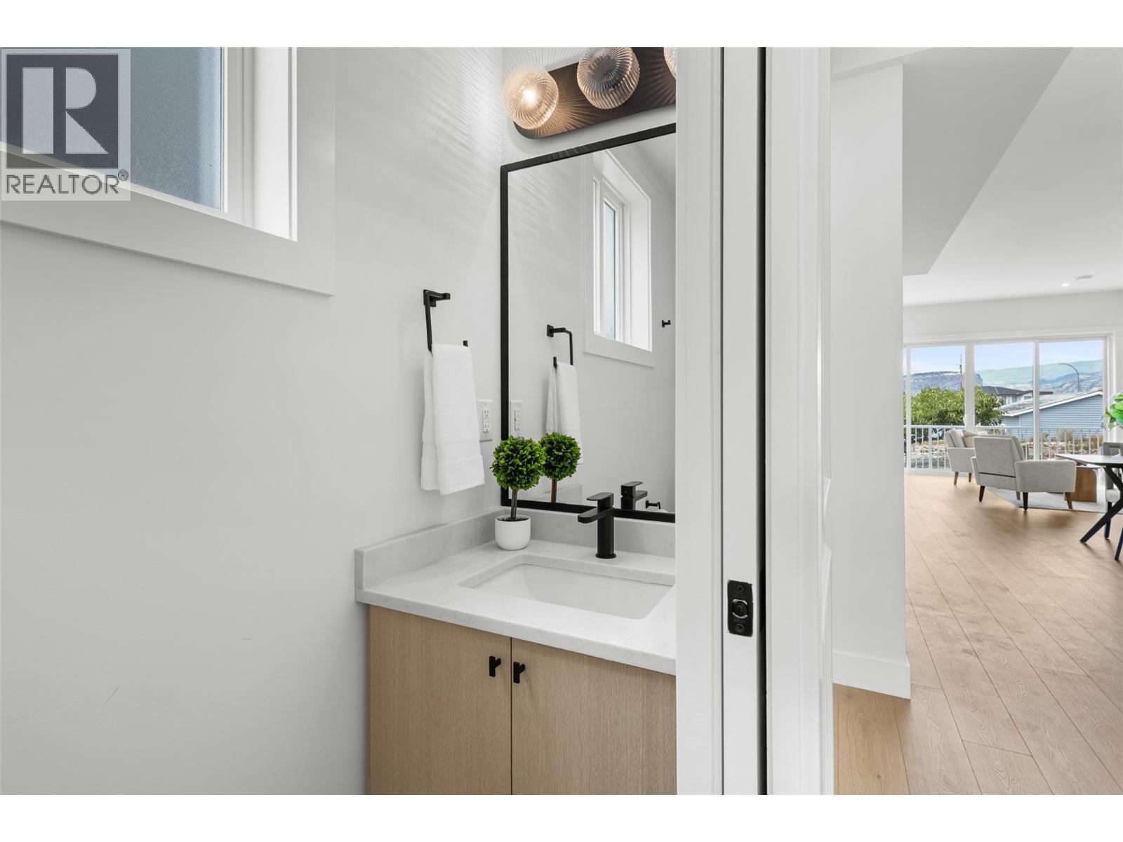 392 Chardonnay Avenue - 11