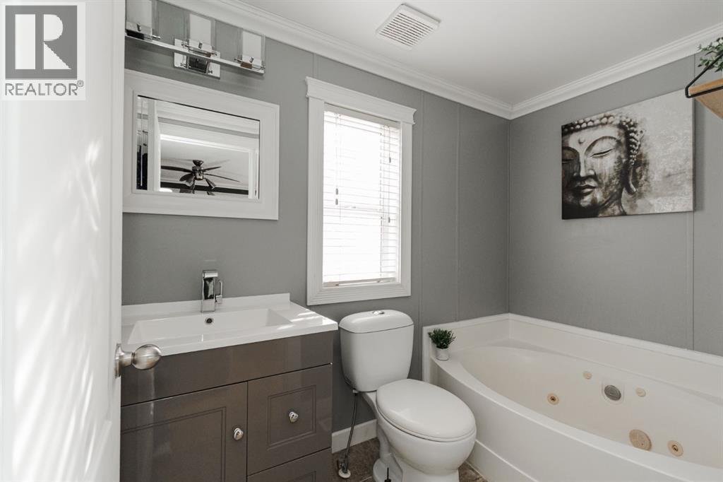 152 Harpe Way, Fort McMurray