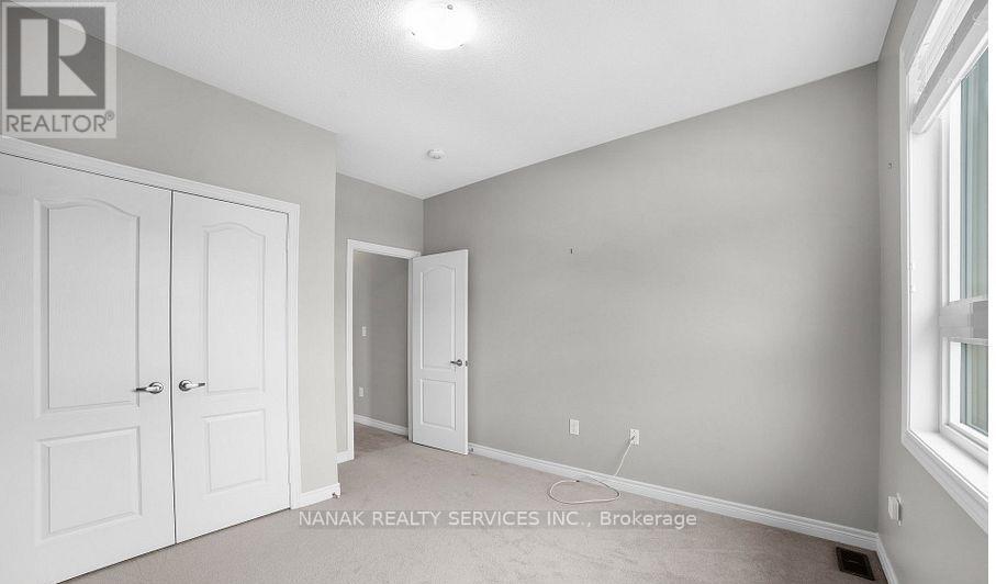 77 GREAT FALLS BOULEVARD - Photo 2 of 25, Hamilton (Waterdown), Ontario