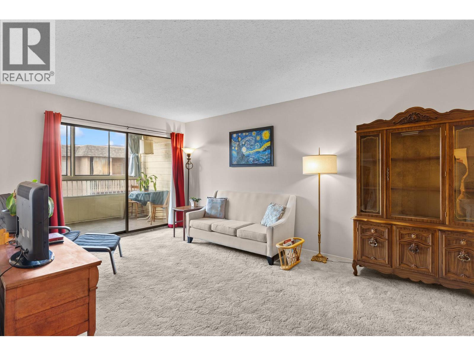 #406 555 Rowcliffe Avenue - 2