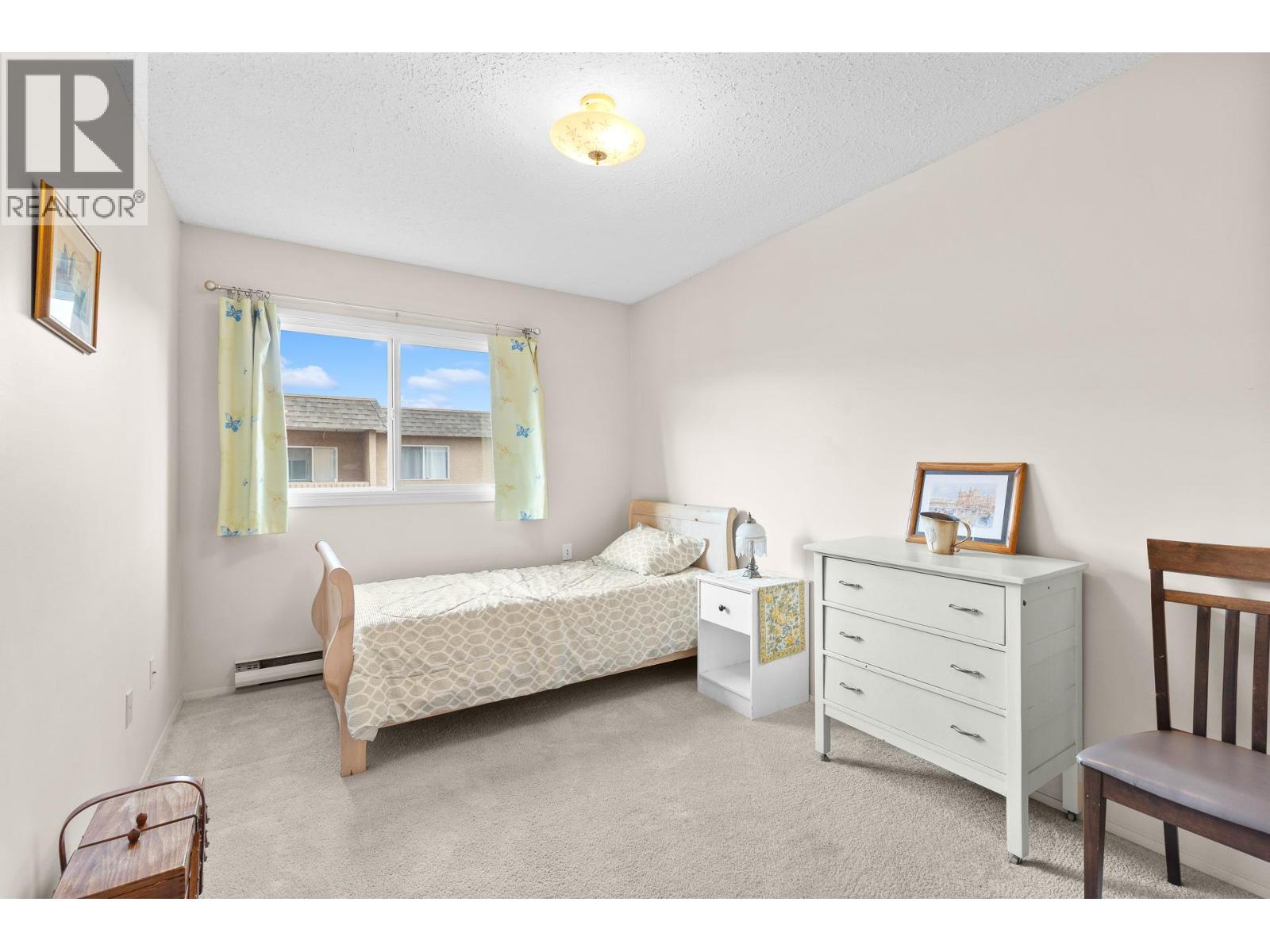 #406 555 Rowcliffe Avenue - 22